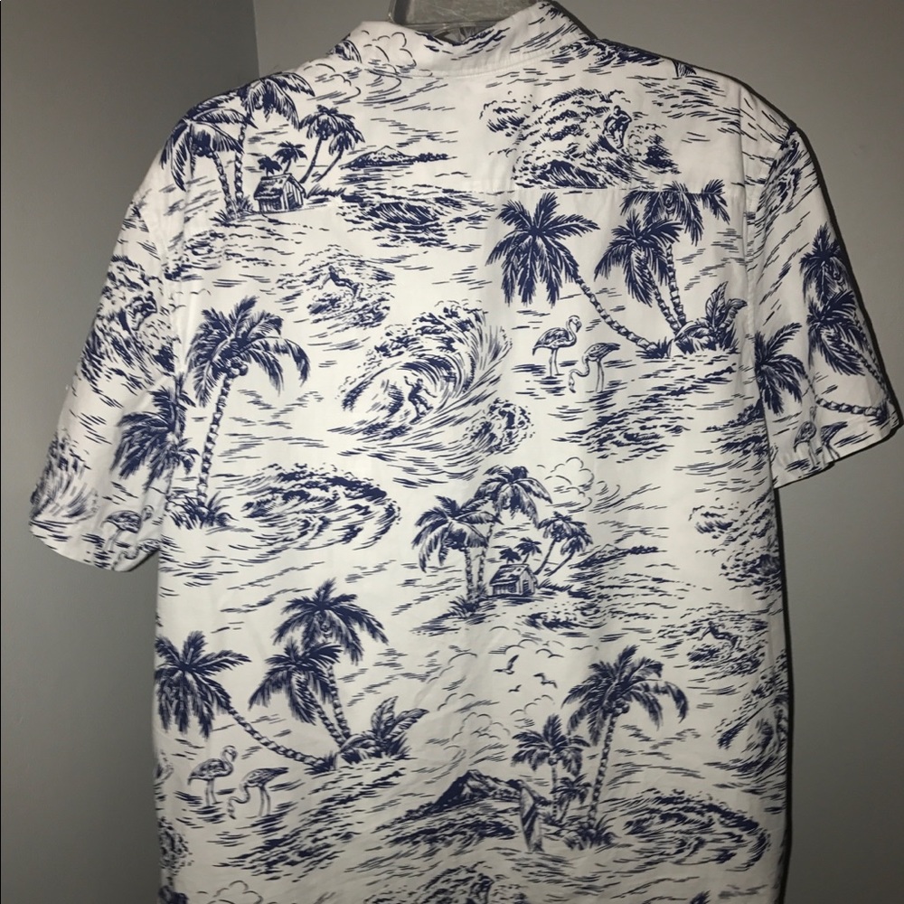 American Eagle button up - Picture 2 of 2